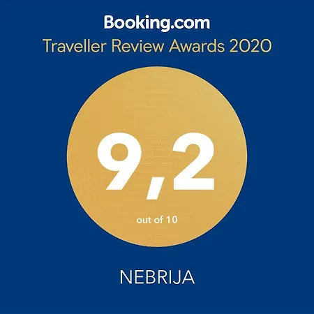 Nebrija * سانتا كروز دي تينيريف